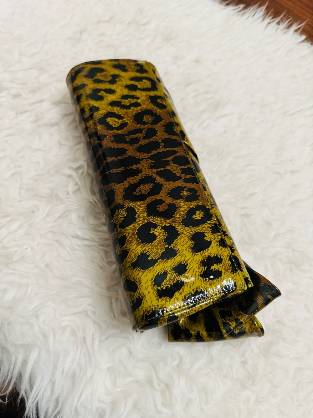 Christian Louboutin Patent Leopard Bow Clutch - Picture 5 of 15